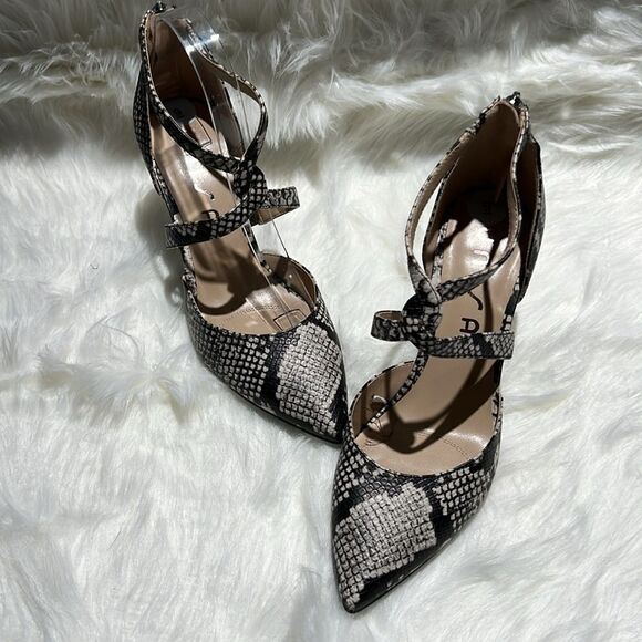 UNISA Women’s Snake Print Black Cream Pointed Toe Stiletto High Heels Sz 9. B66 - Picture 3 of 10